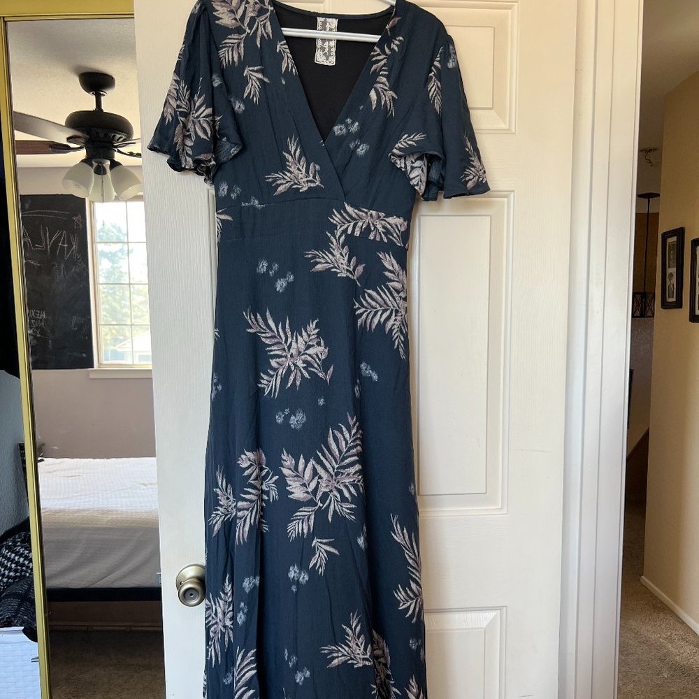 Sadie & Sage Dress - Size M